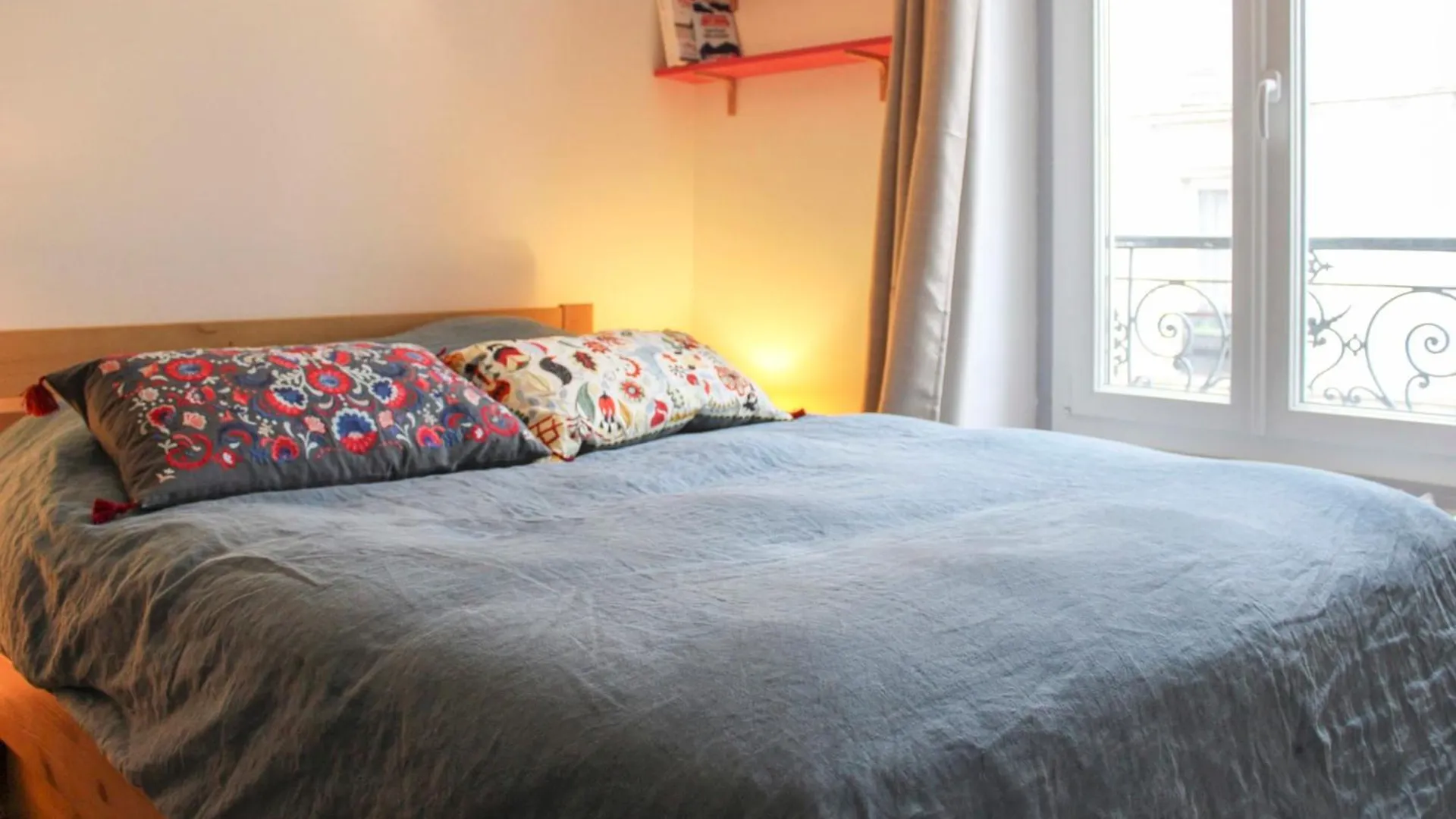 شقة Nice T2 With Wifi Near Station In Centre باريس